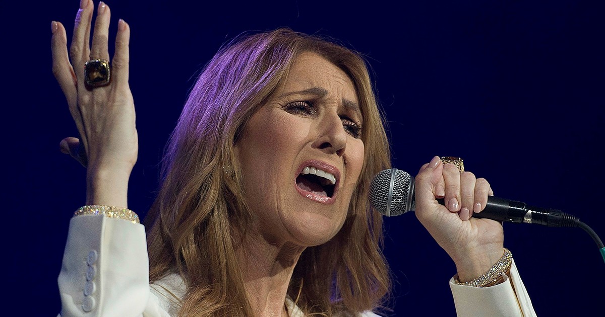 Céline Dion regresa a los escenarios en París tras enfrentar una dura enfermedad neurológica